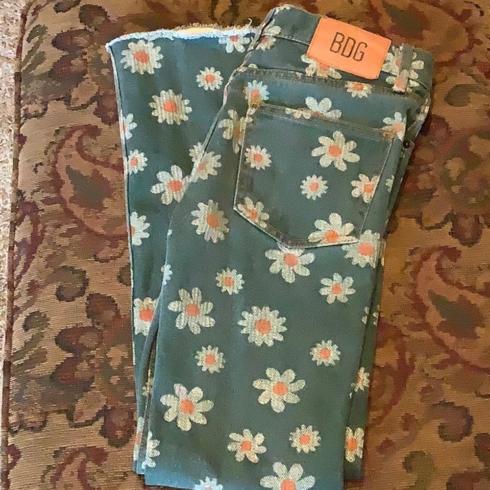 BDG ‘90’s Bootcut Jeans Size 24/0 Flower